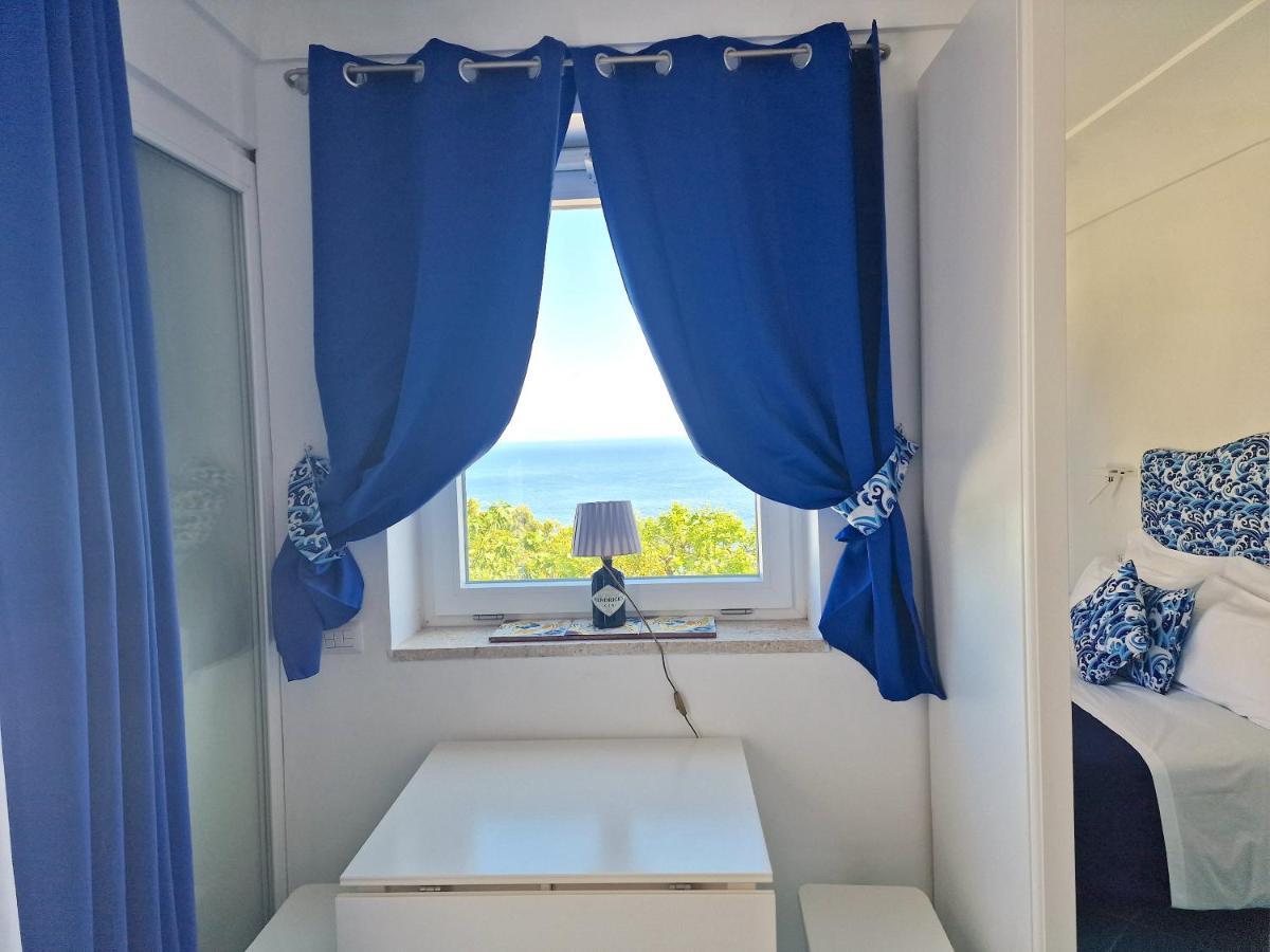 Il Cantuccio Rooms กาปรี ภายนอก รูปภาพ